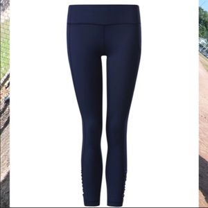 Lululemon Speed Crop Inkwell Size 4